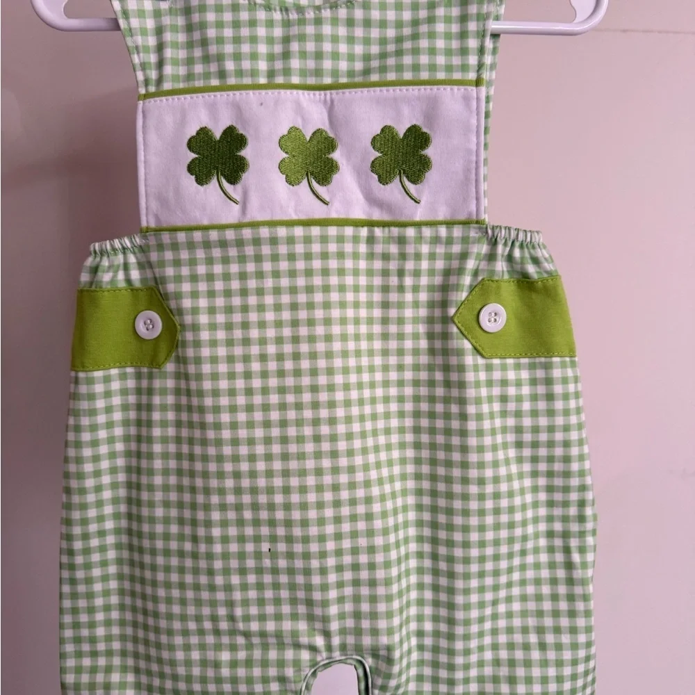 New Boutique Shamrock Jon Jon
